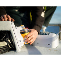 OceanSignal safeSEA EPIRB3 Pro Float Free 406MHz + GPS