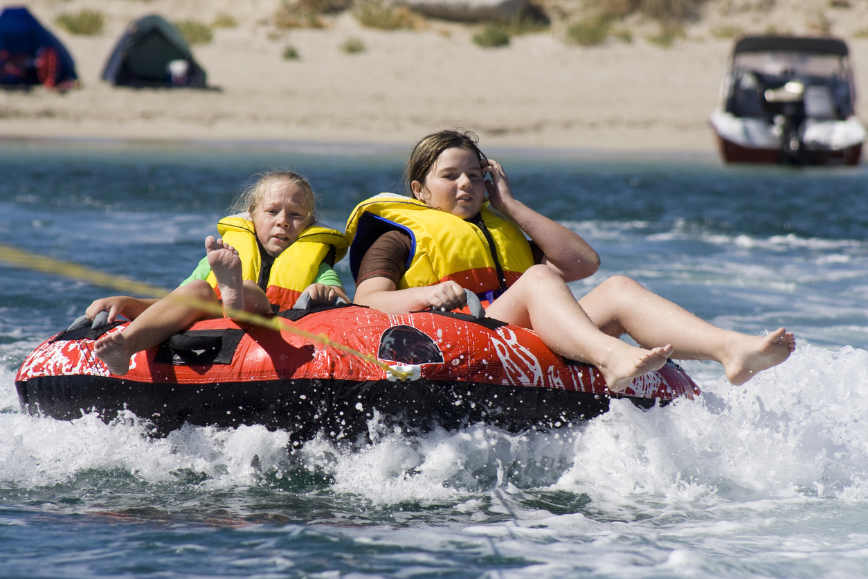 How to Safely Tow Sea Biscuits & Tubes